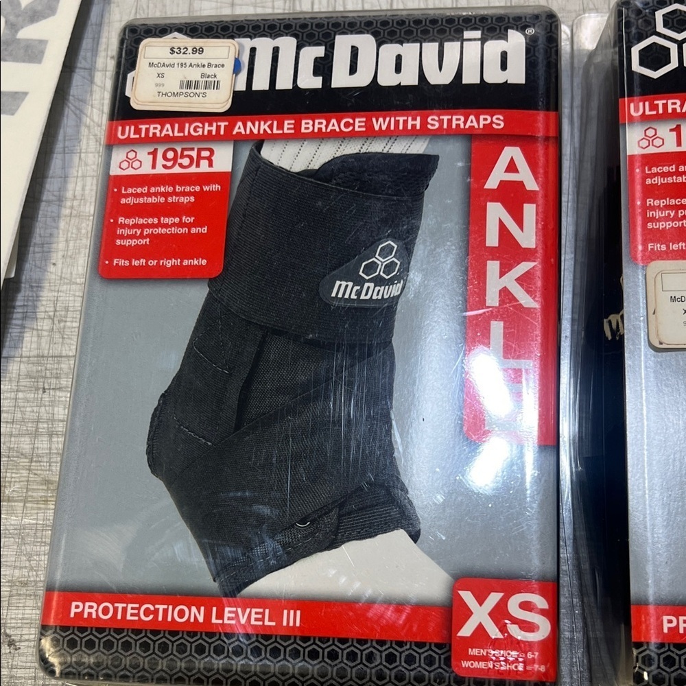 McDavid Black Ultralight Ankle Brace